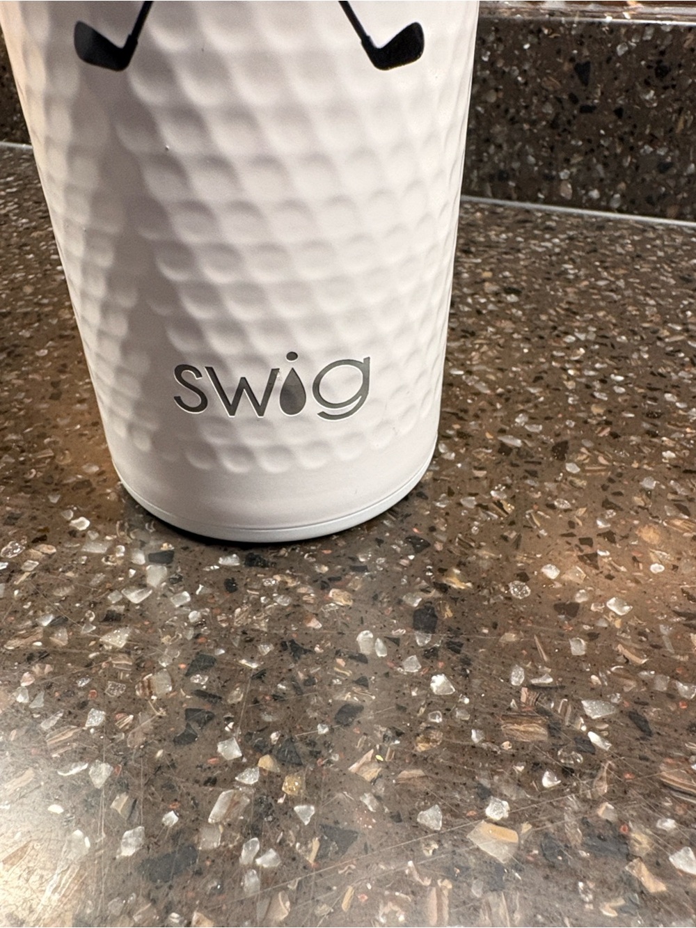 Swig White Textured Golf Tumbler with Clear Lid - Picture 2 of 4